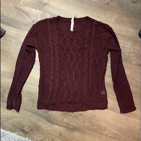 Sweater - Picture 1 of 5